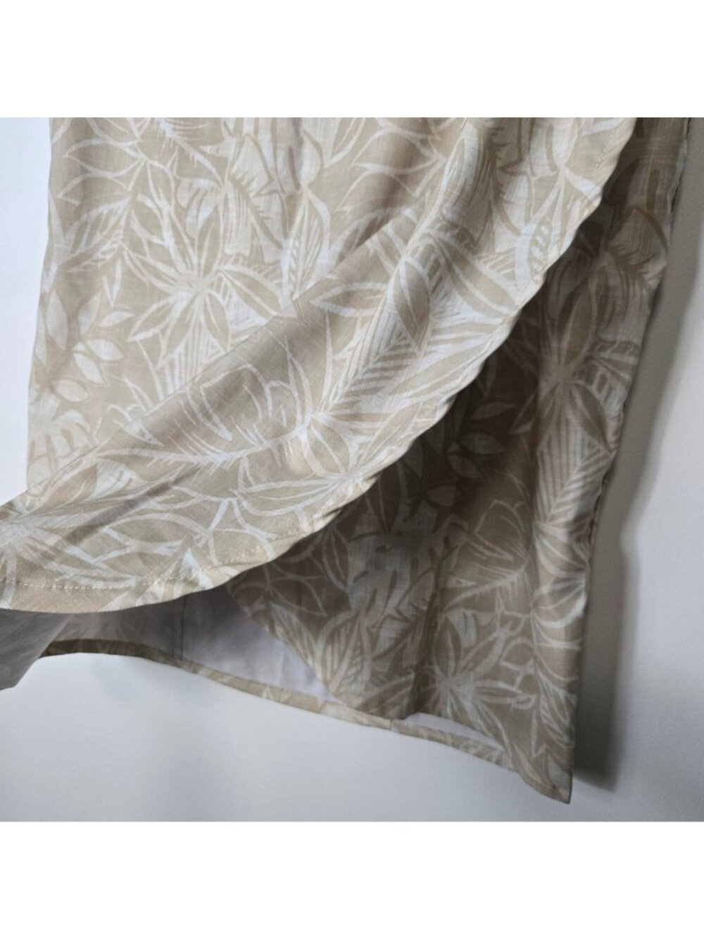 RipSkirt Size L Hawaii Wrap Skirt Floral Beige Tropical Palm Leaf Print Length 3 - Picture 2 of 6